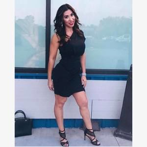 Meet your Posher, Amada